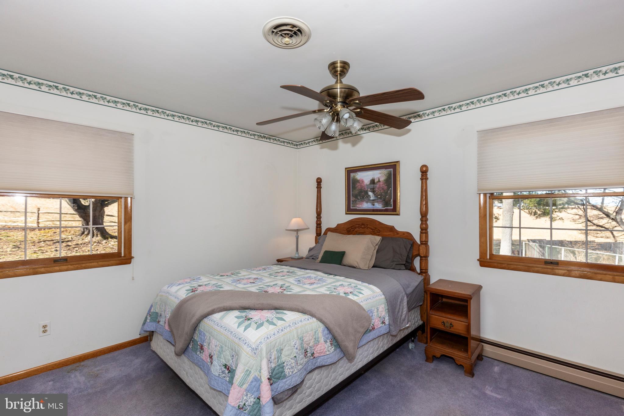 EAZEE ACRES - Residential