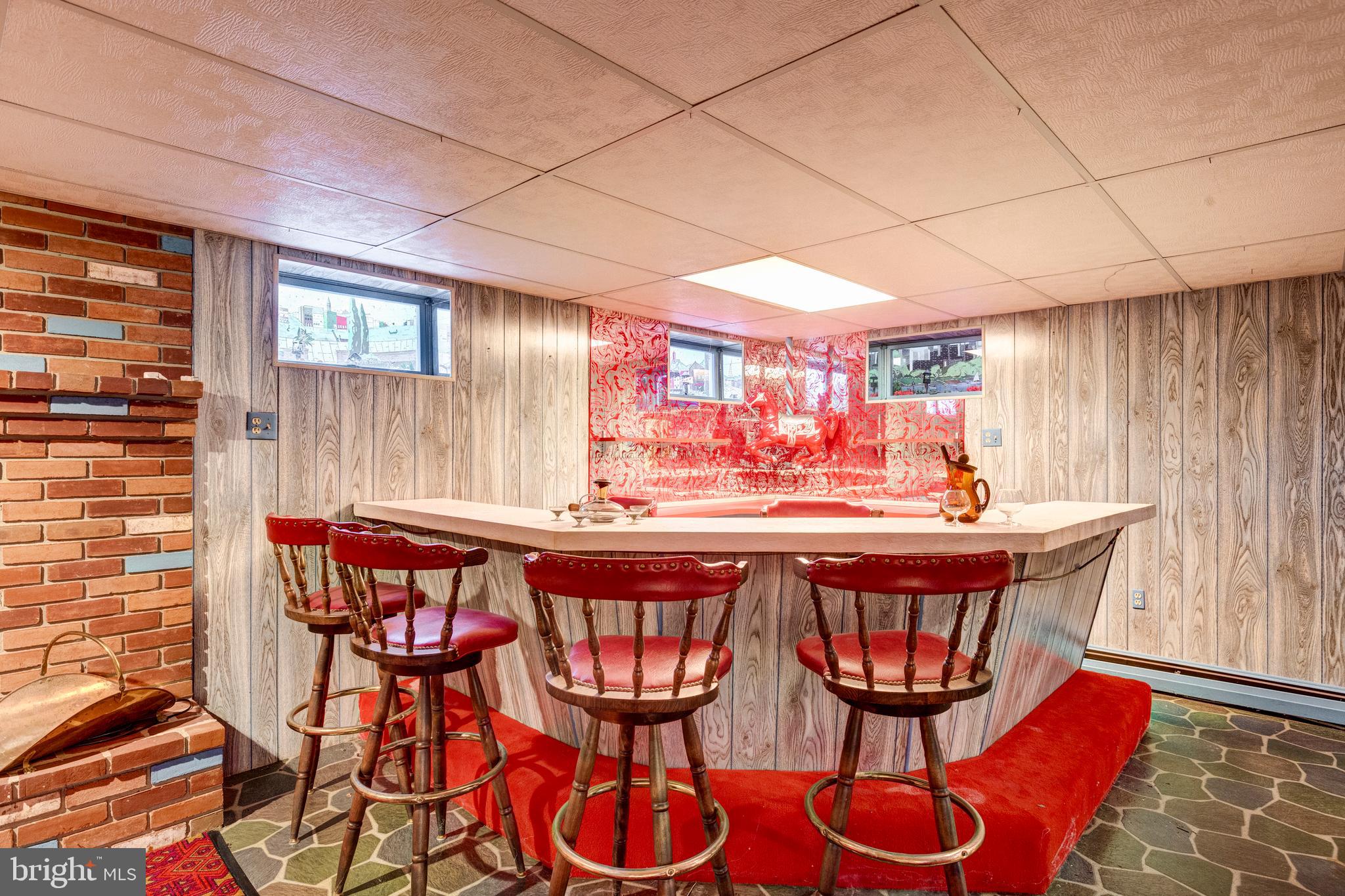 EAZEE ACRES - Residential