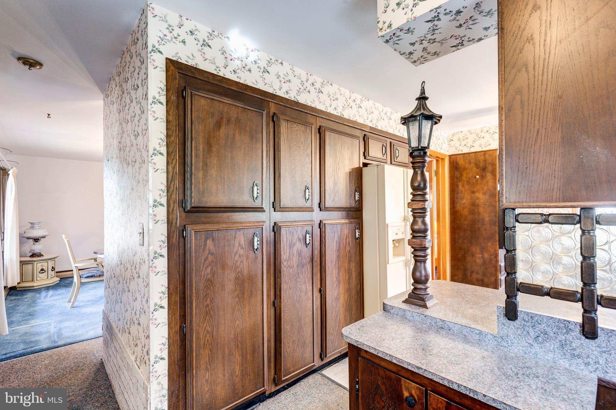 EAZEE ACRES - Residential