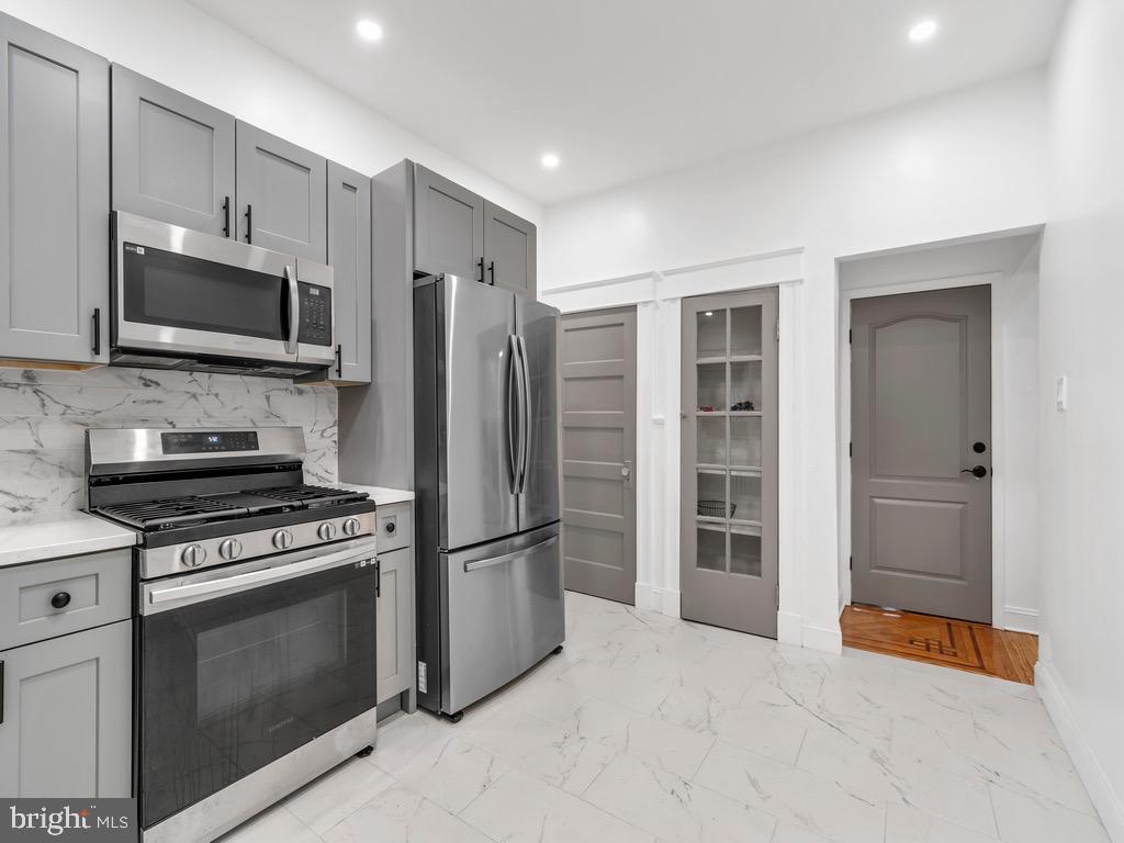 GUILFORD - Residential Lease