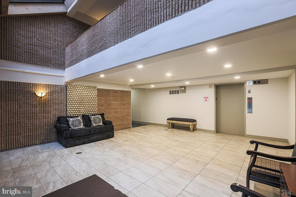CHESWOLDE - Residential Lease