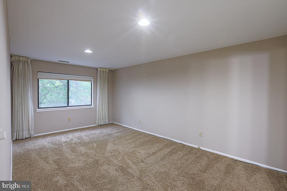 CHESWOLDE - Residential Lease