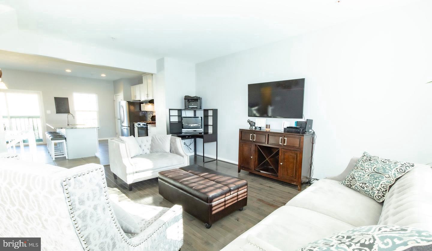 OLNEY SPRINGS - Residential Lease