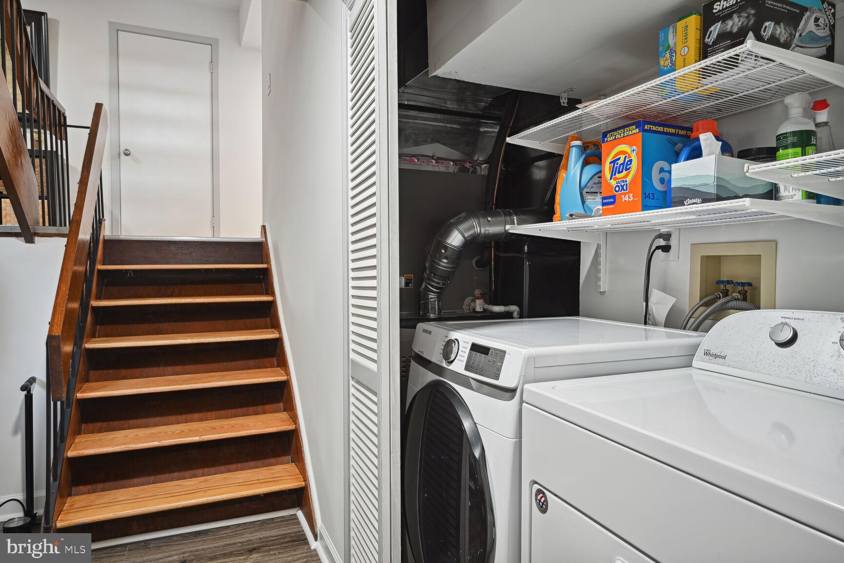 RED COAT WOODS - Residential Lease