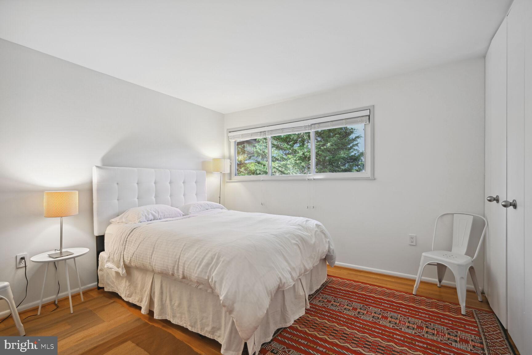 RED COAT WOODS - Residential Lease