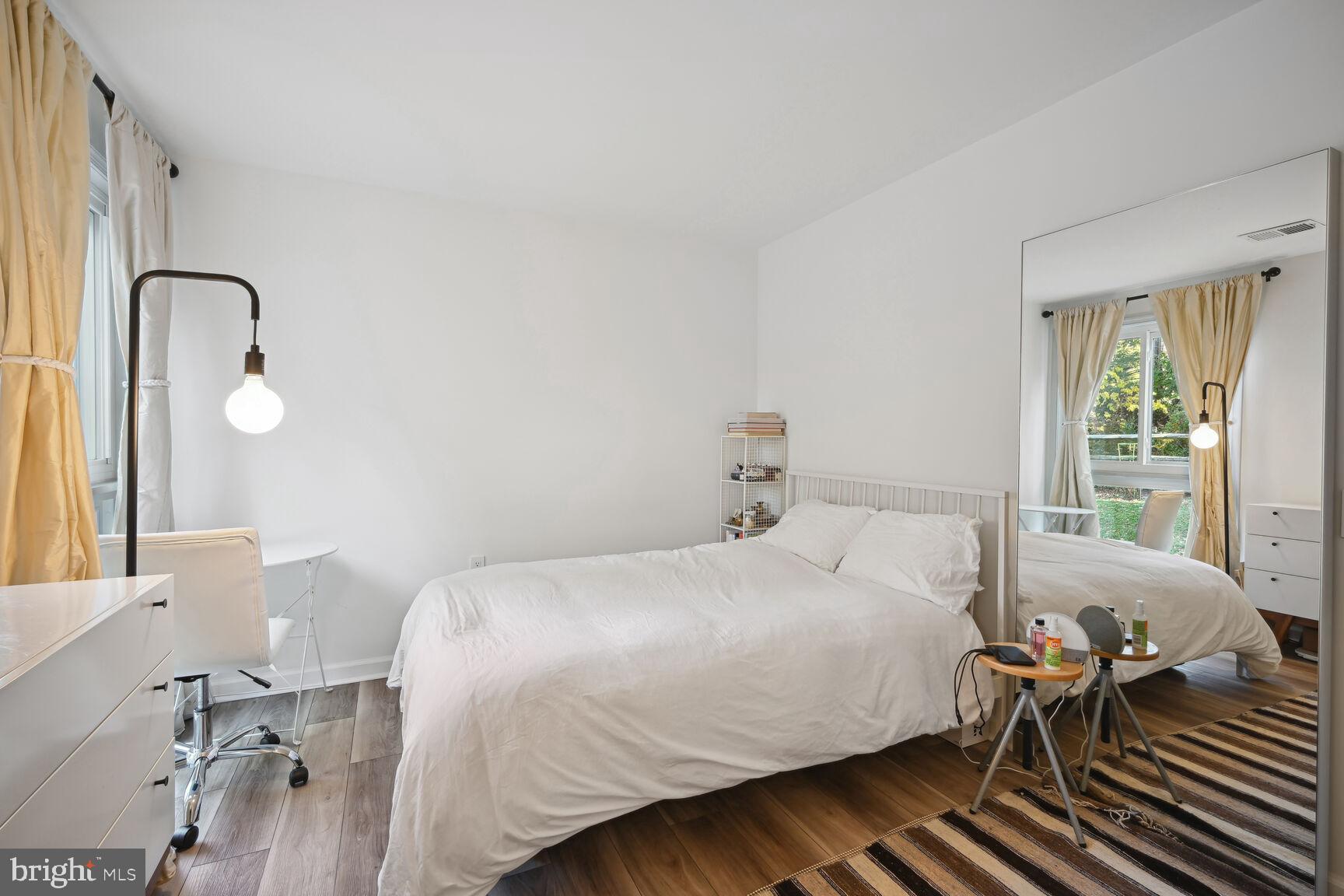 RED COAT WOODS - Residential Lease