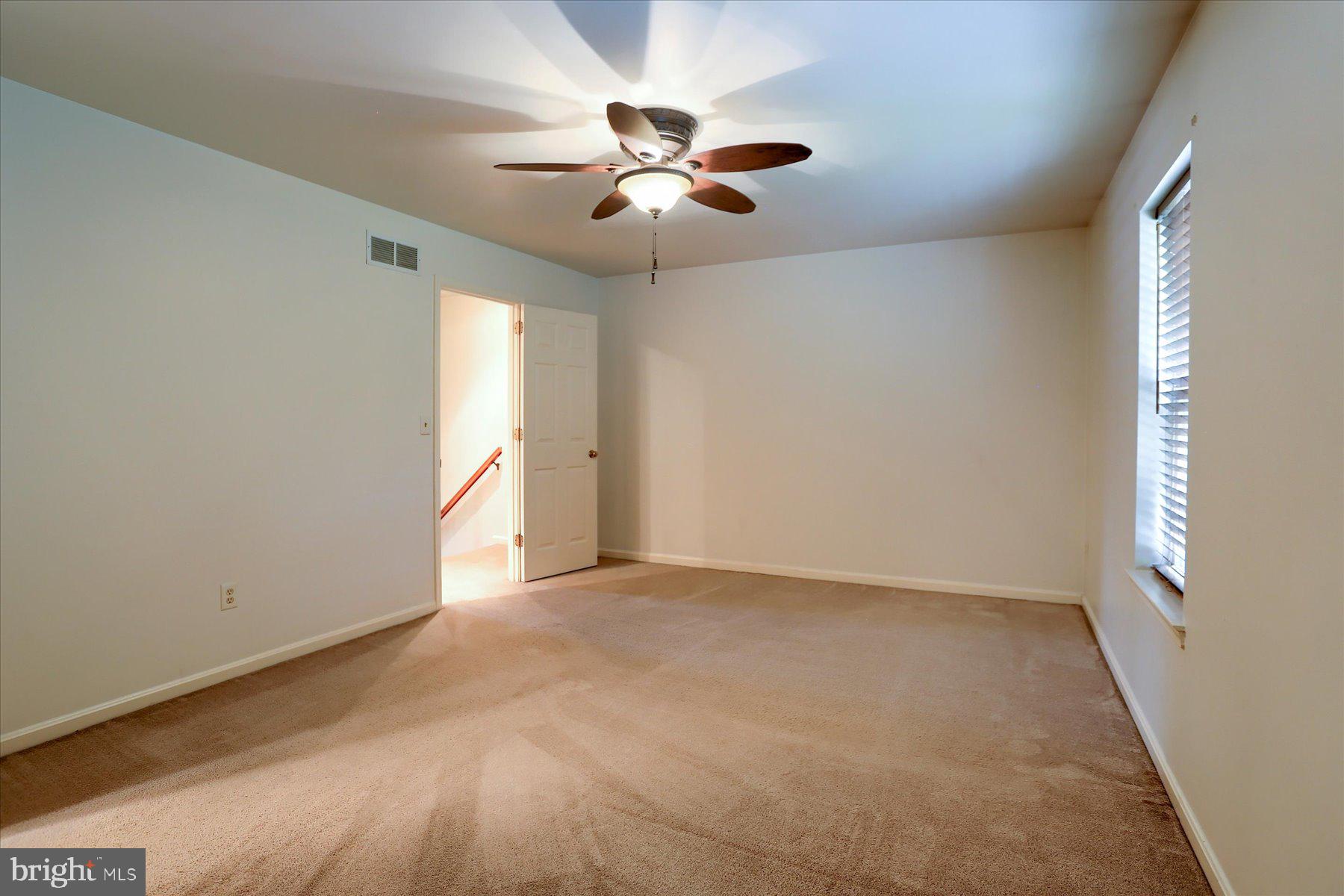 ROCKLEDGE PALMYRA PA - Residential Lease