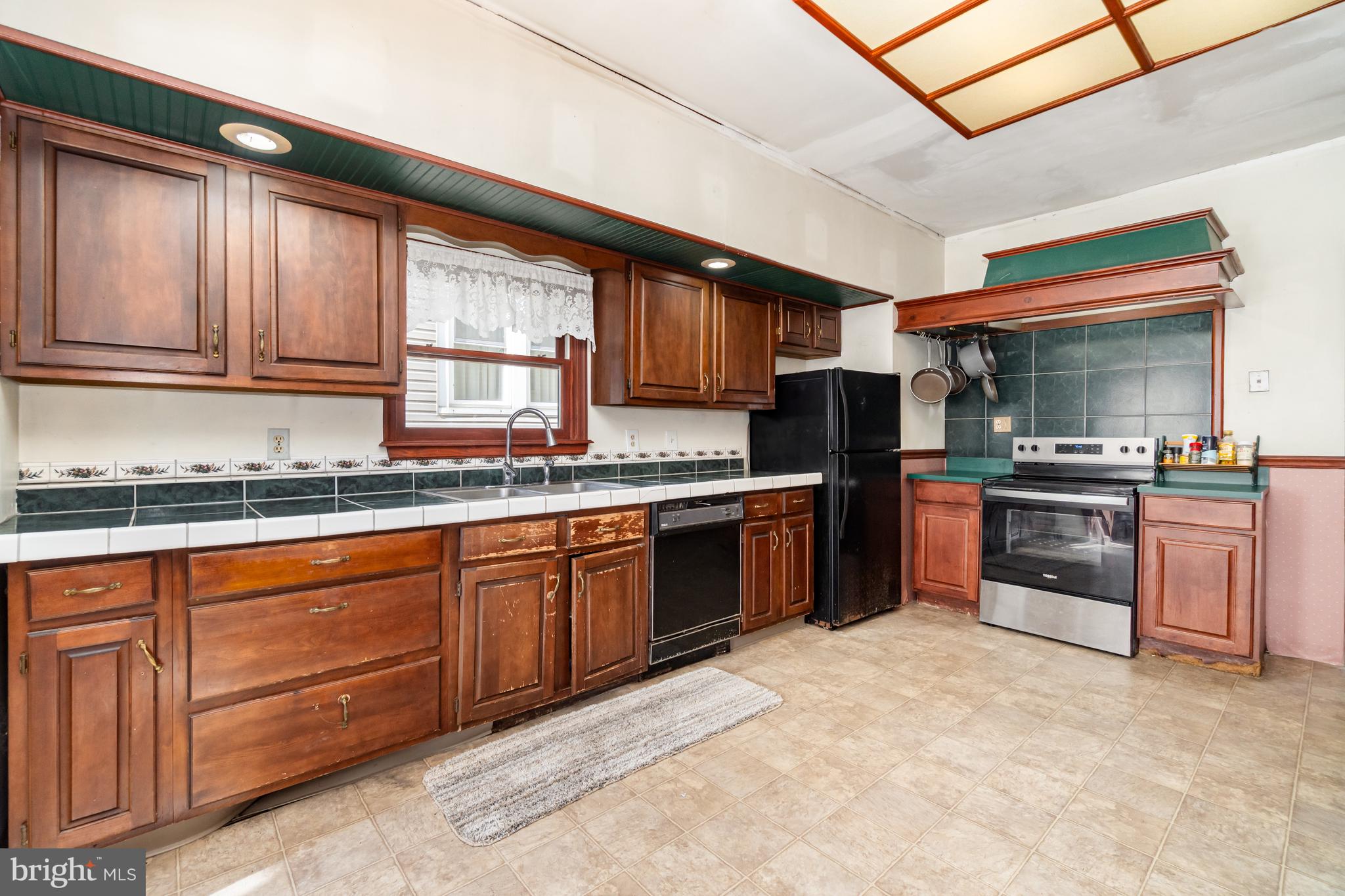 SHENANDOAH HEIGHTS - Residential