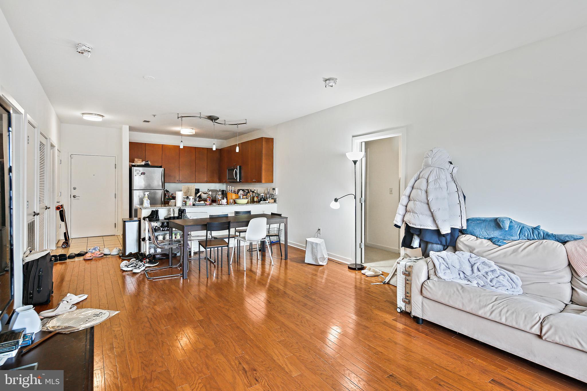 CHARLES VILLAGE - Residential Lease