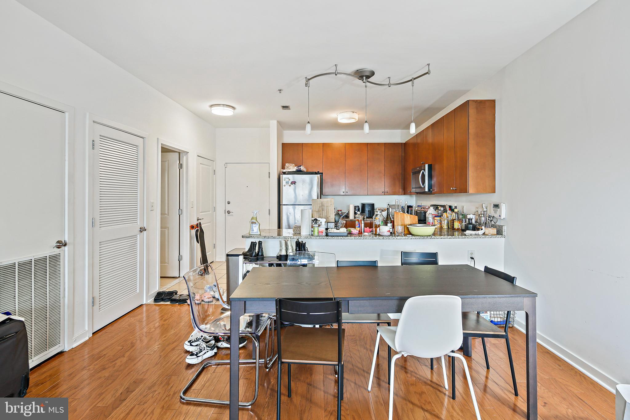 CHARLES VILLAGE - Residential Lease