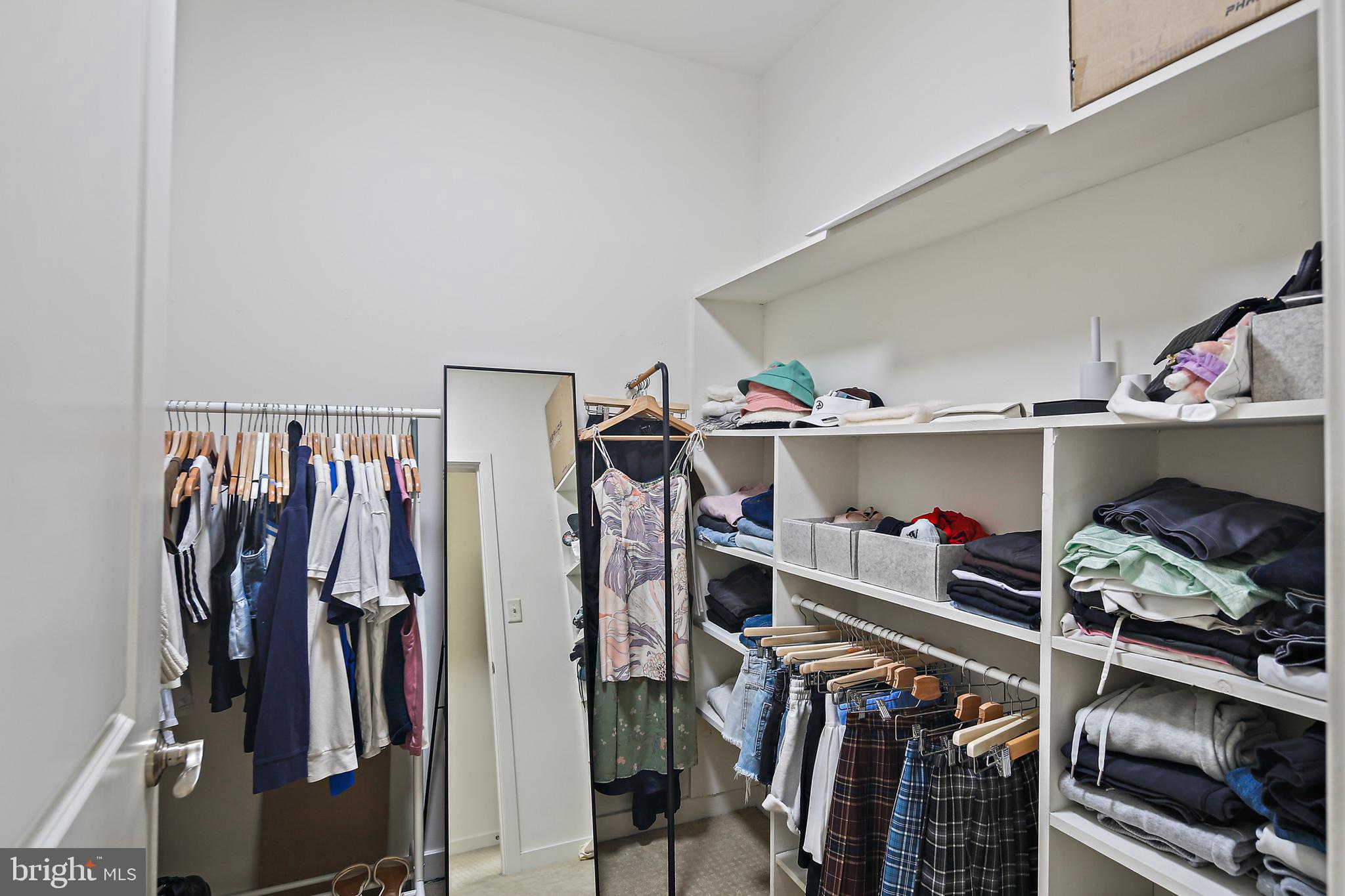 CHARLES VILLAGE - Residential Lease