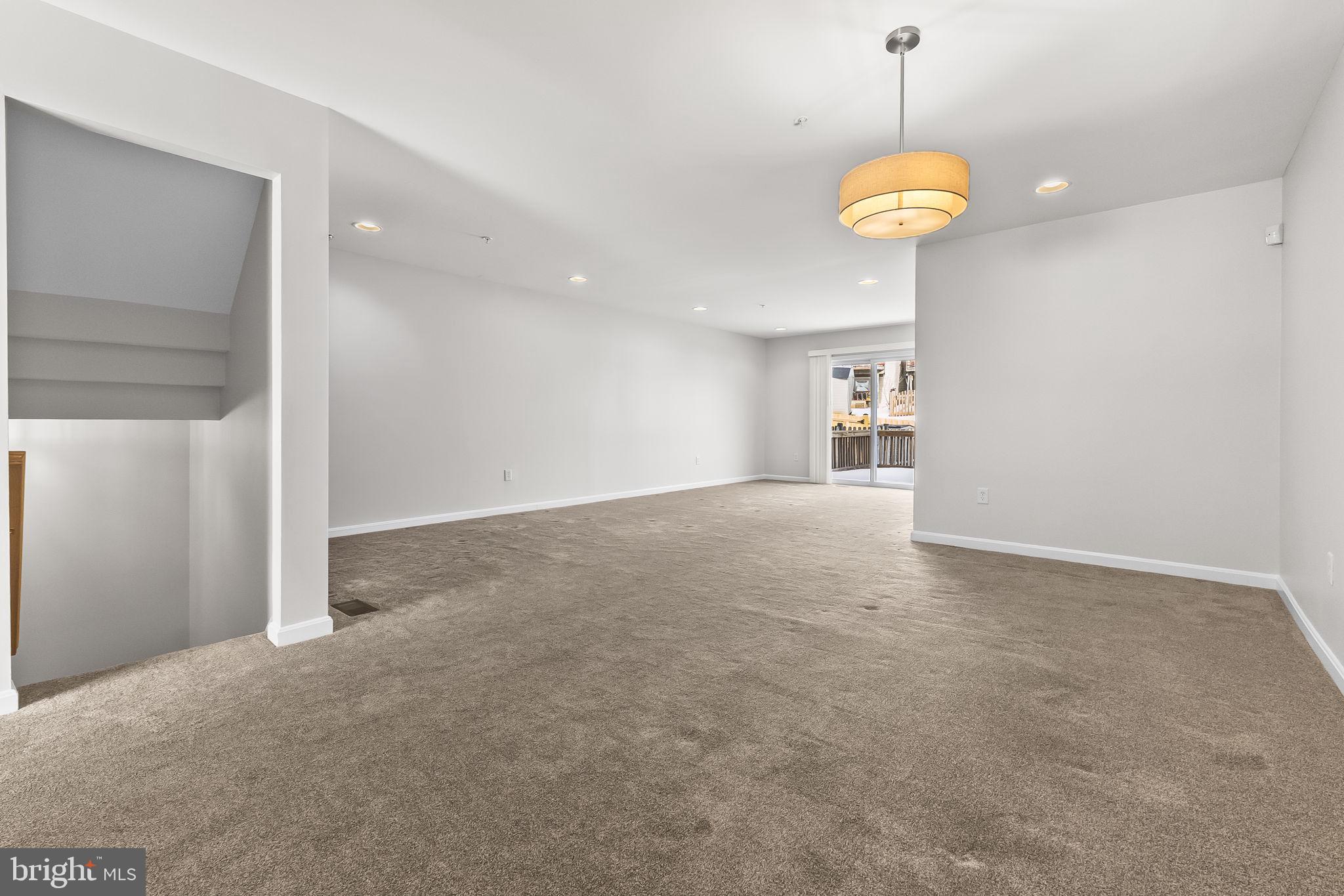 WINTERS RUN MANOR - Residential