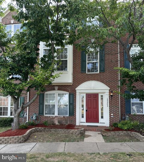 Townhouse For Rent - 16606 Barge Circle<br/> WOODBRIDGE, VA 22191