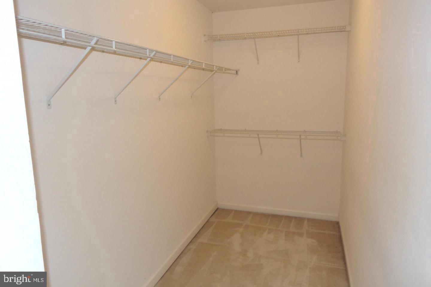 PORT POTOMAC - Residential Lease