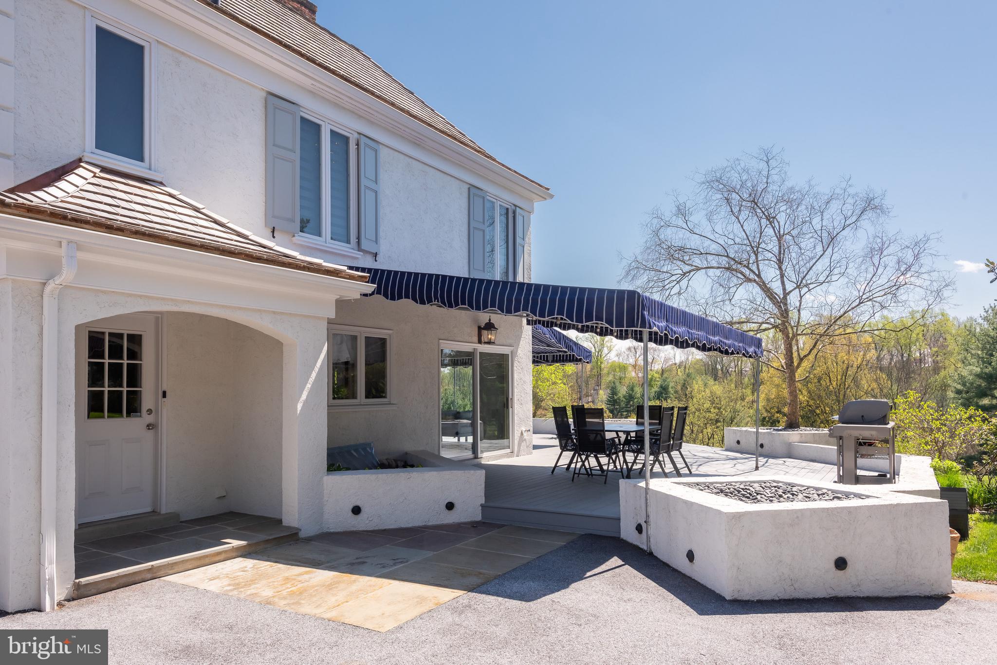 RAVENSCLIFF - Residential