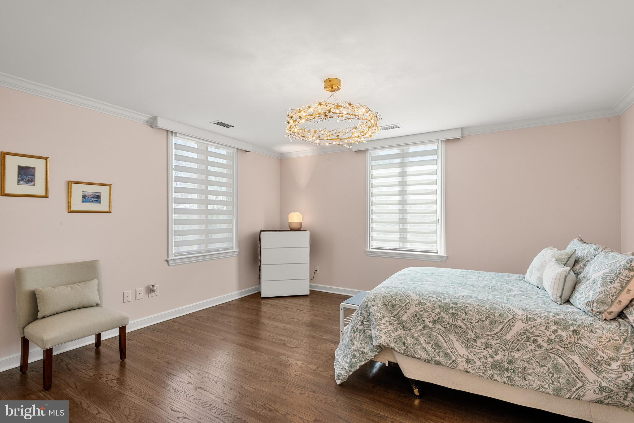 RAVENSCLIFF - Residential