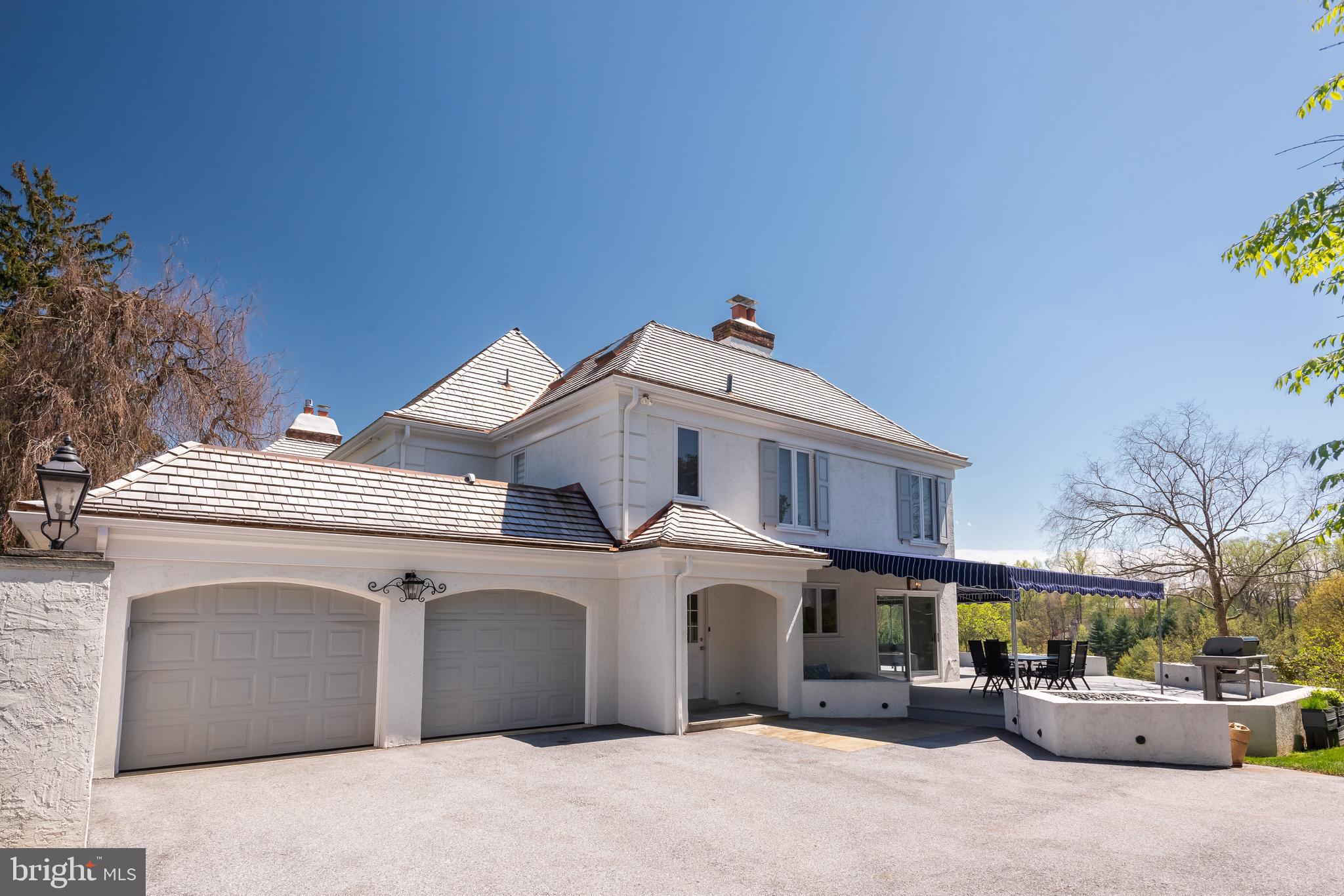 RAVENSCLIFF - Residential