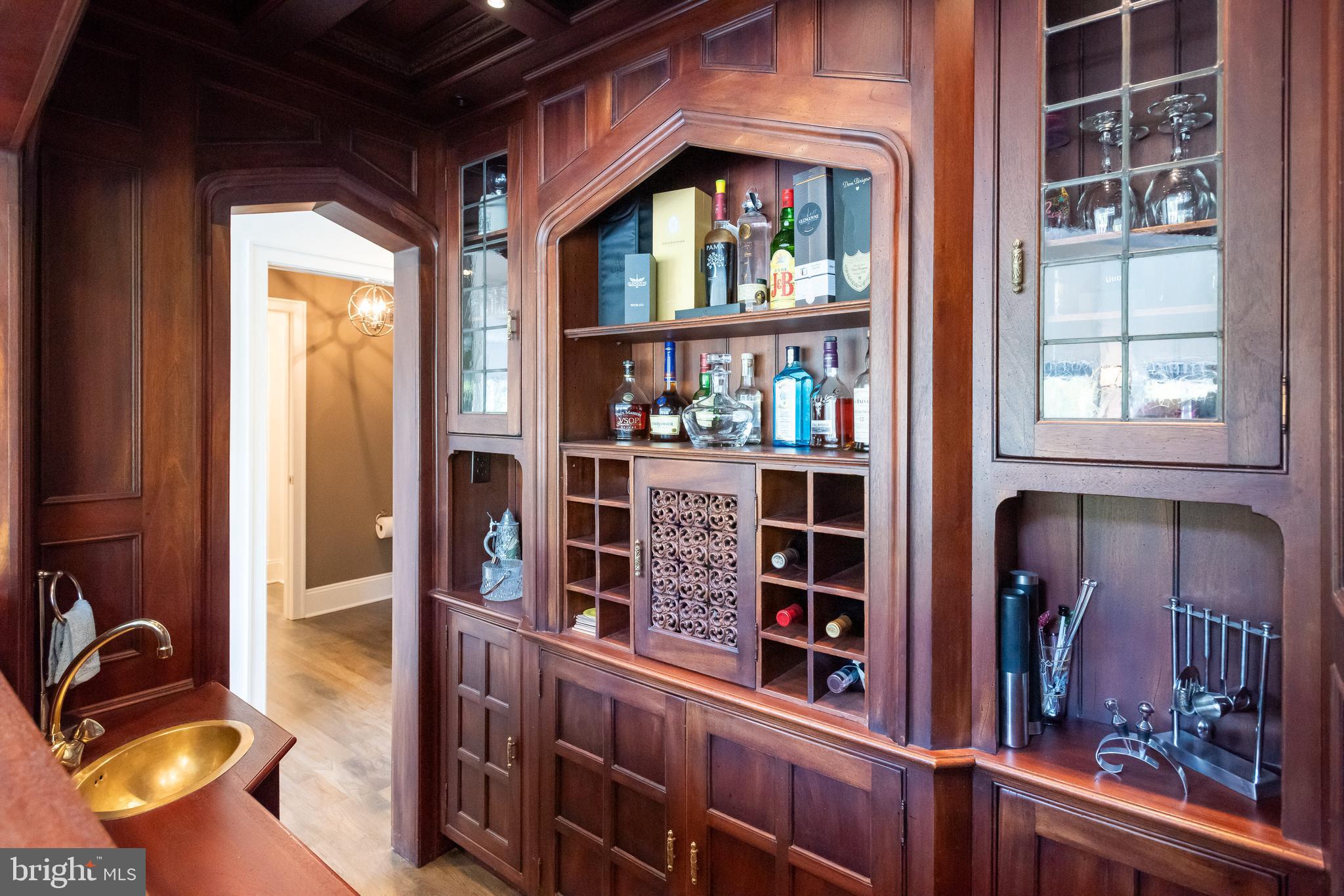 RAVENSCLIFF - Residential