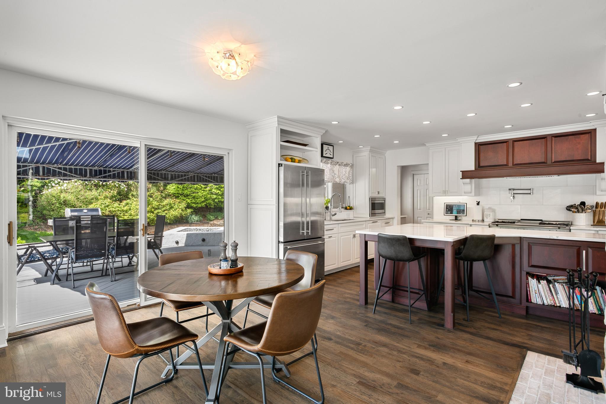 RAVENSCLIFF - Residential