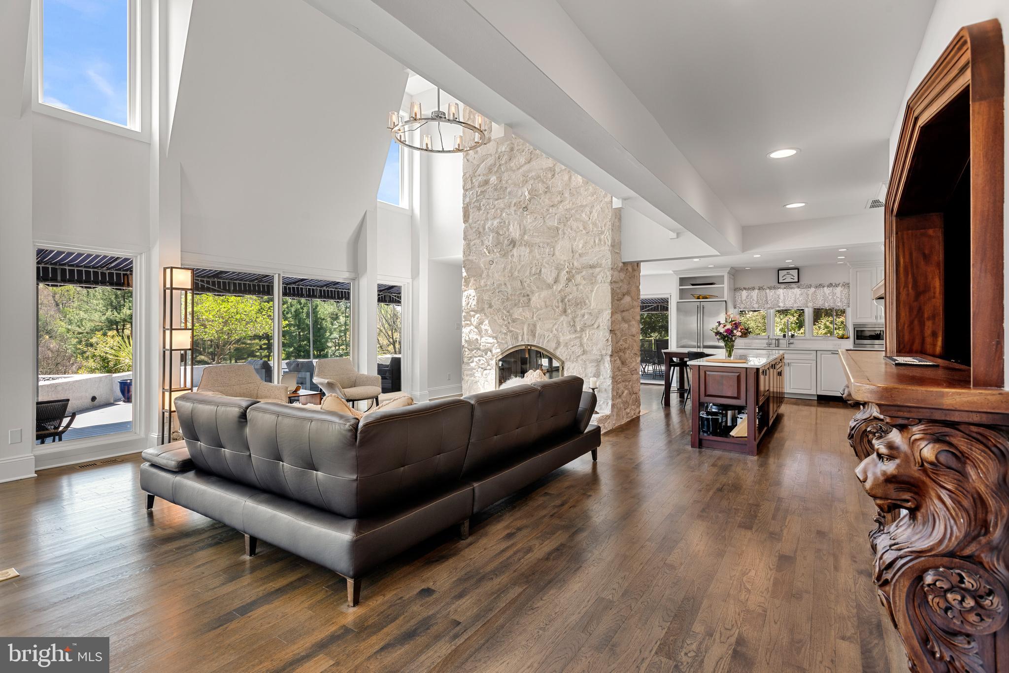 RAVENSCLIFF - Residential