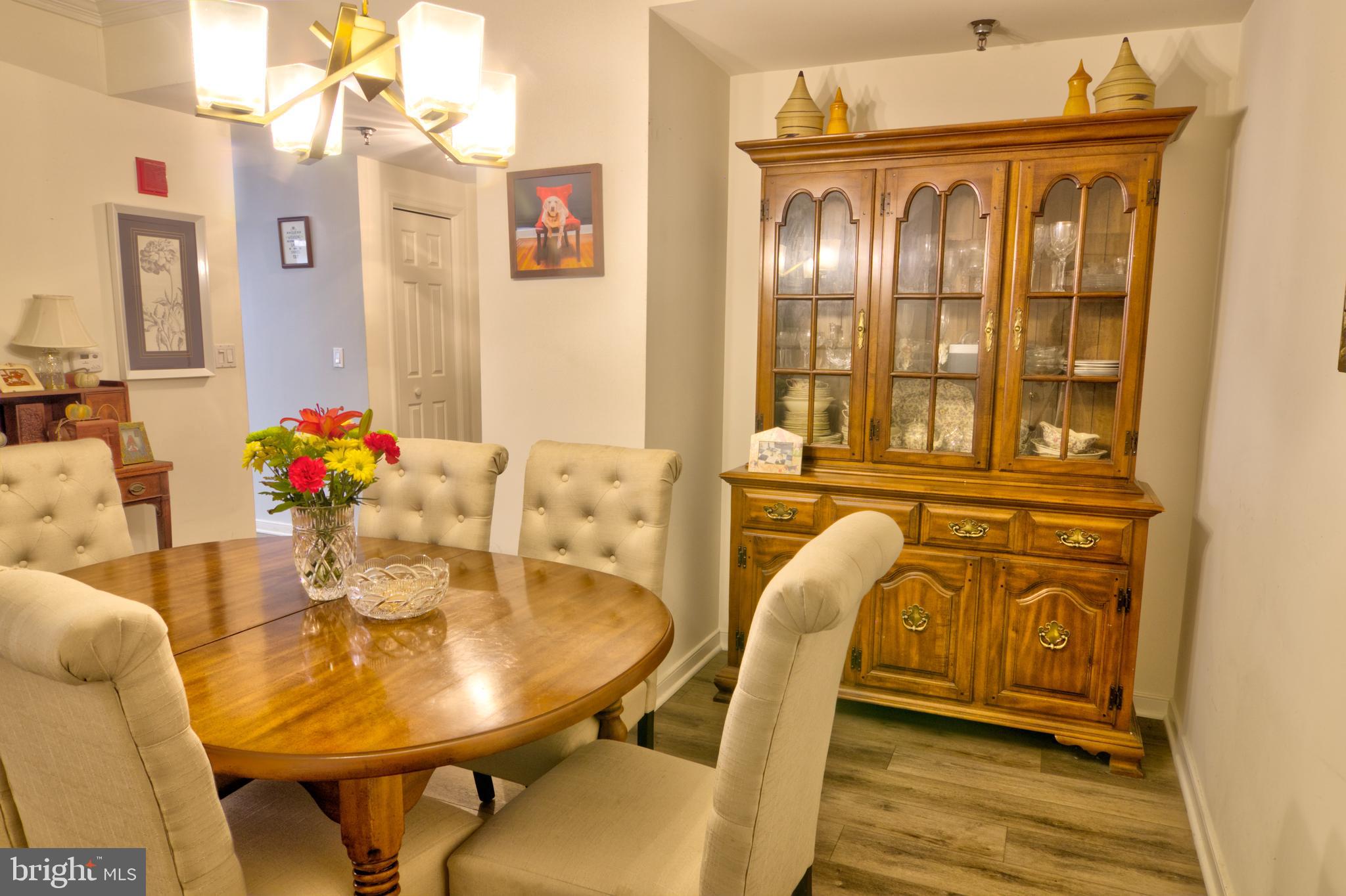 MCKINSEY PARK - Residential