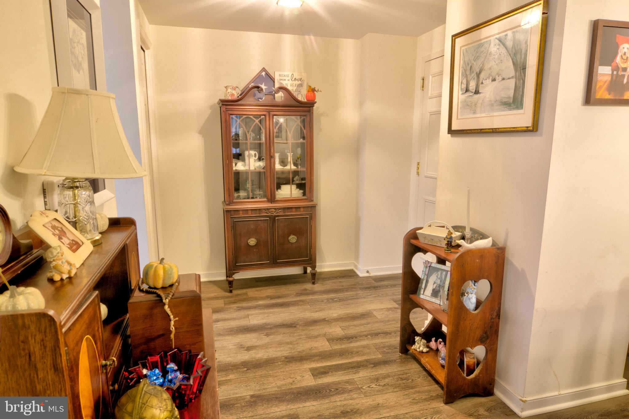 MCKINSEY PARK - Residential