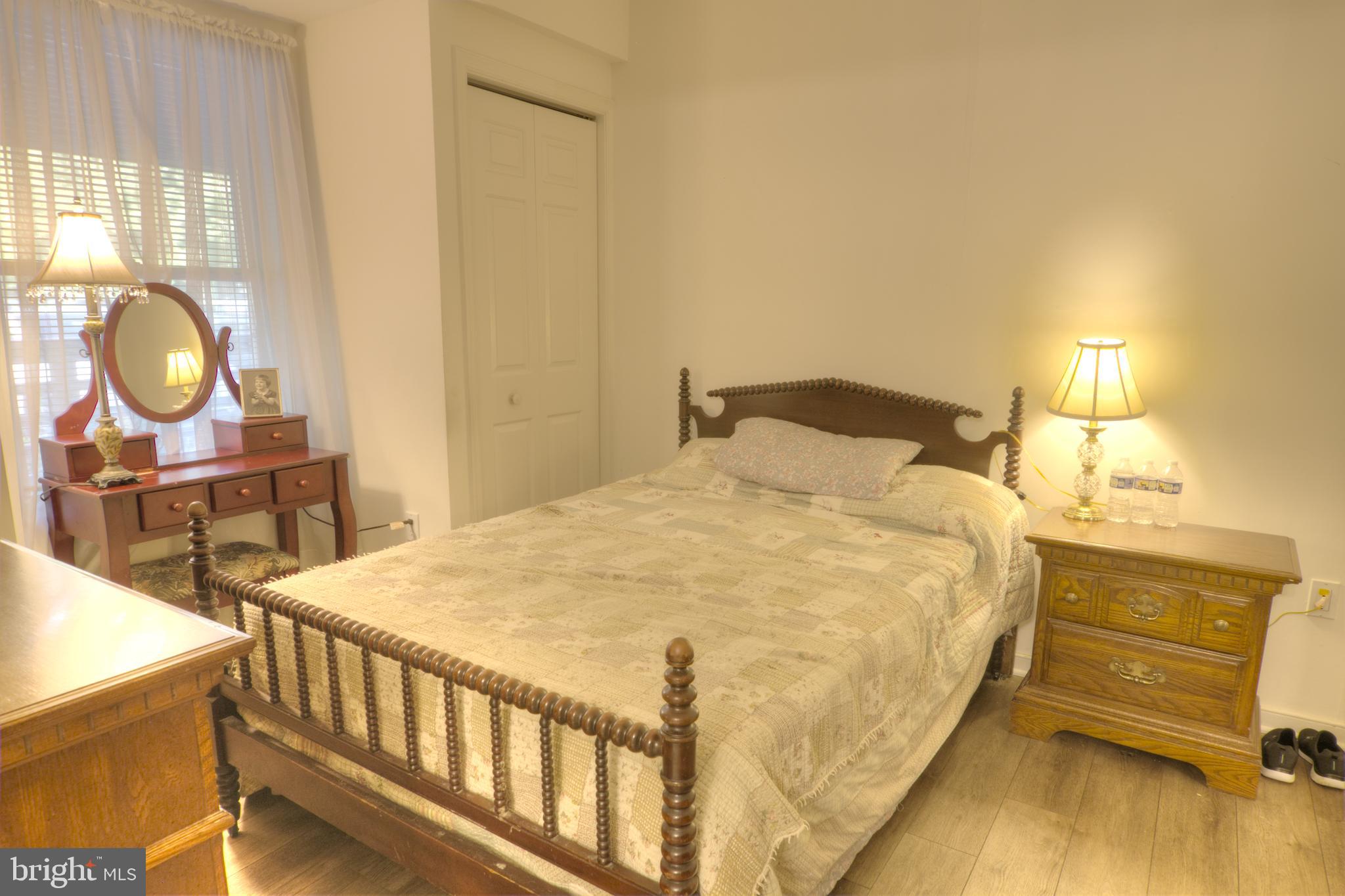 MCKINSEY PARK - Residential