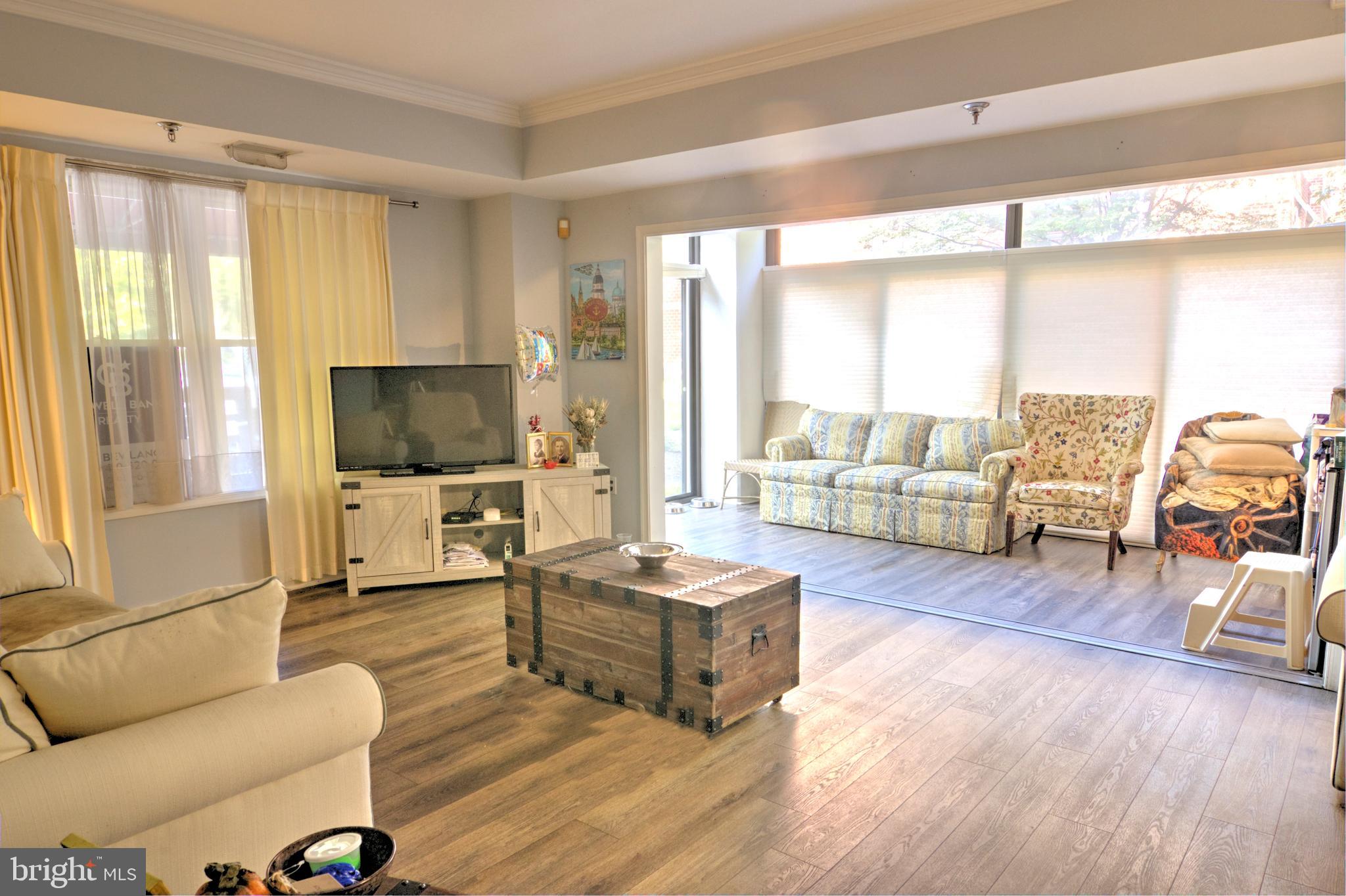 MCKINSEY PARK - Residential