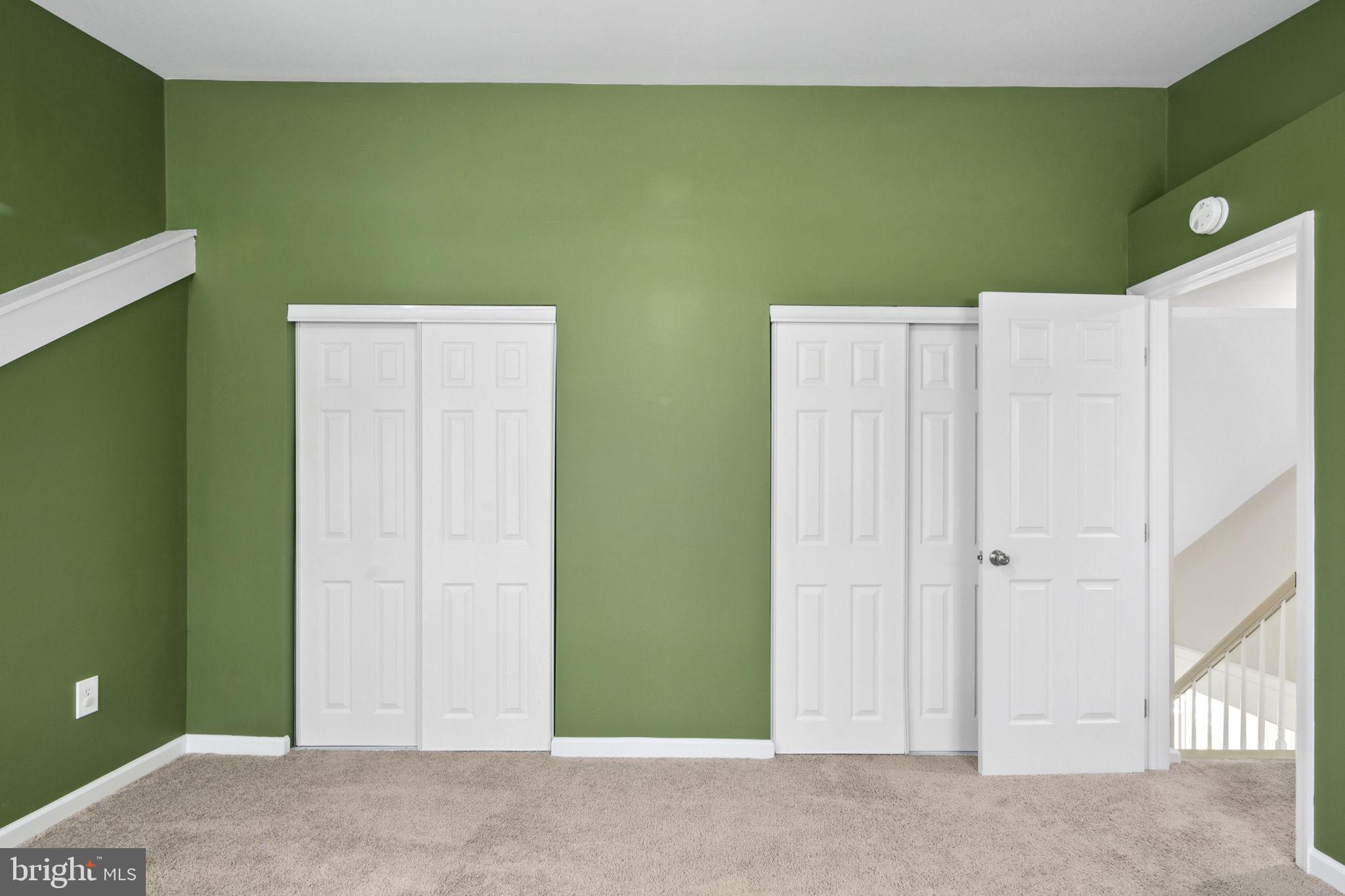 VALLEY VIEW - Residential Lease