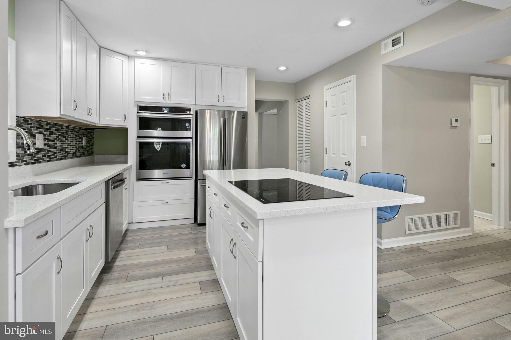 VALLEY VIEW - Residential Lease