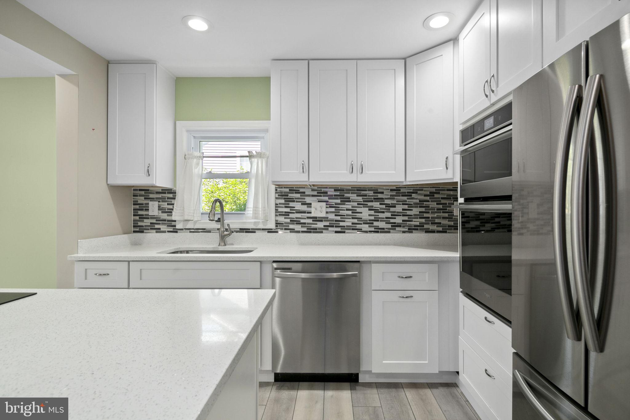 VALLEY VIEW - Residential Lease