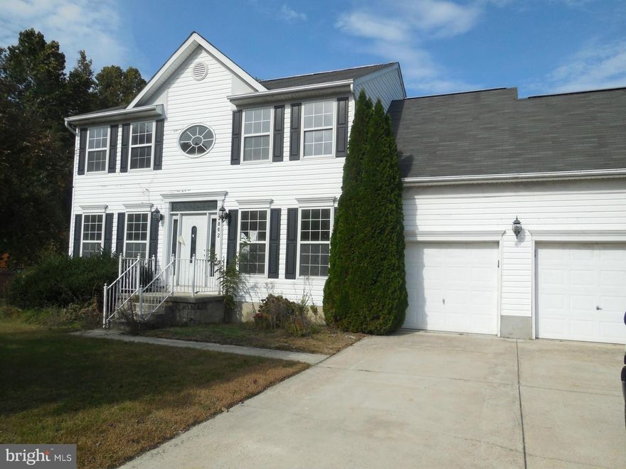 Great home in need of some TLC. Beautiful Pool. Laundry room on second floor. Must see!