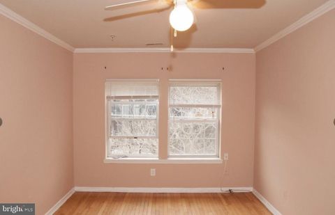 Condo For Sale - 2100 Fendall Street #13<br/> WASHINGTON, DC 20020