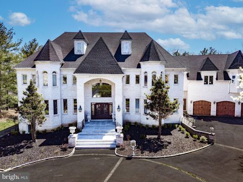 Photo of 832 Paradise Drive, AMBLER, PA 19002 (MLS # PAMC2137696)