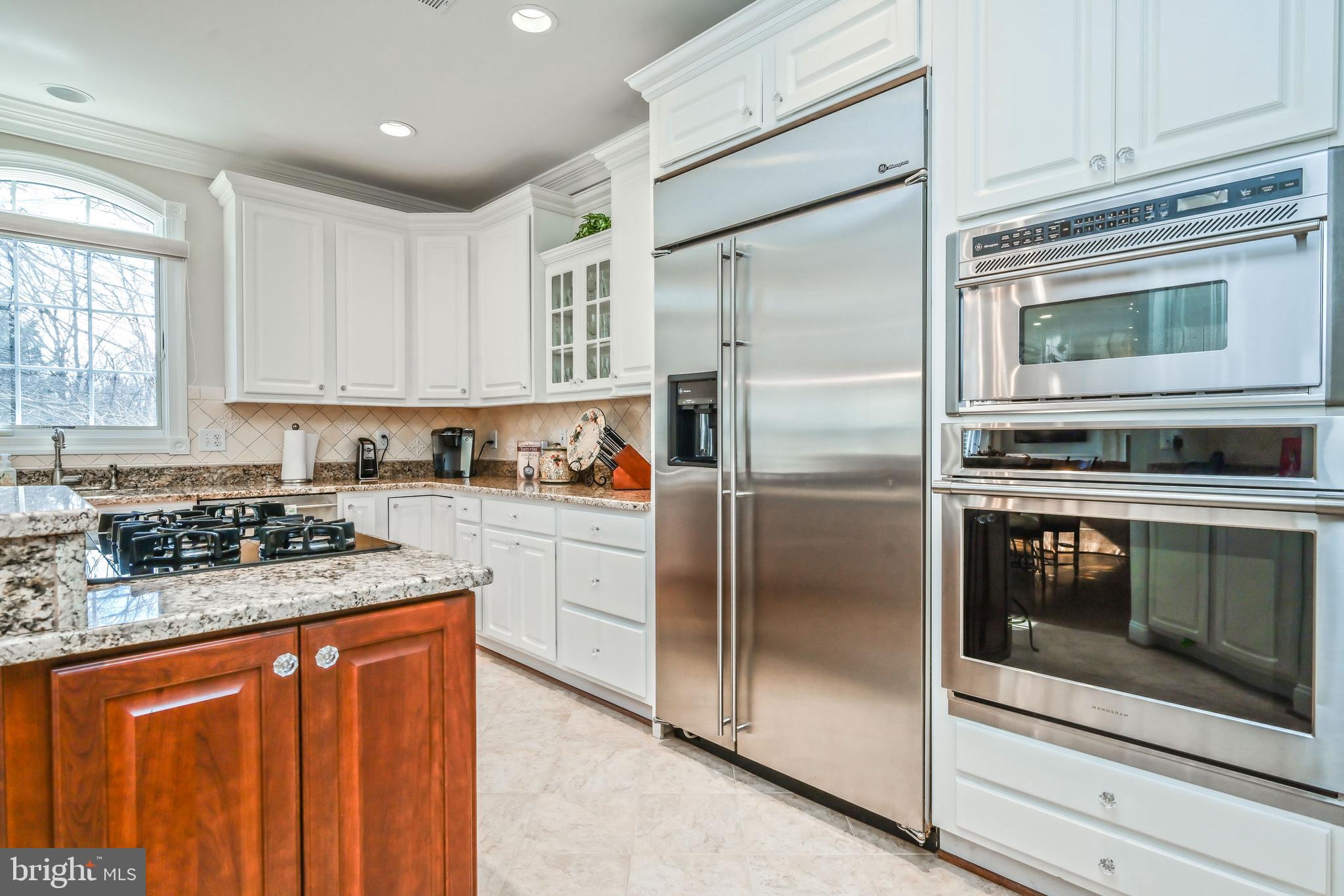 ARDEN OAKS - Residential