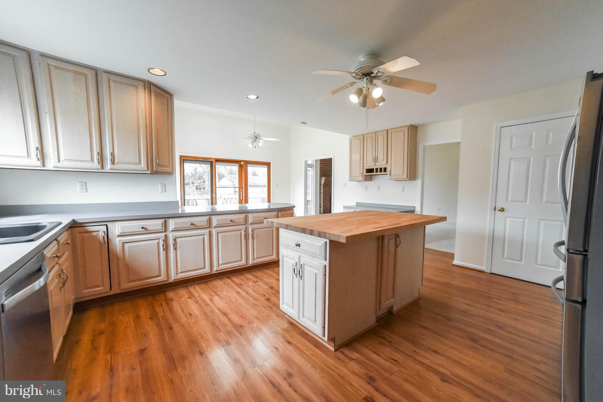 KINGS GRANT LA PLATA - Residential