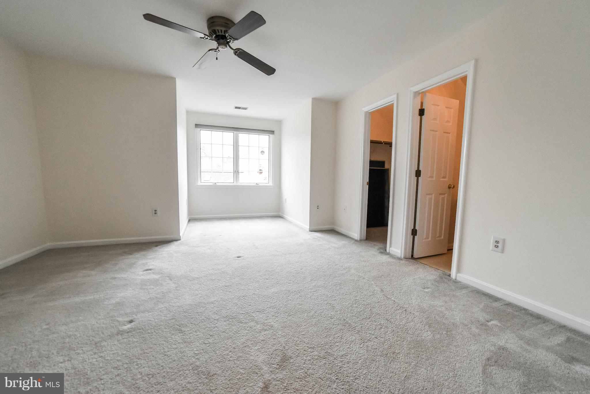 KINGS GRANT LA PLATA - Residential