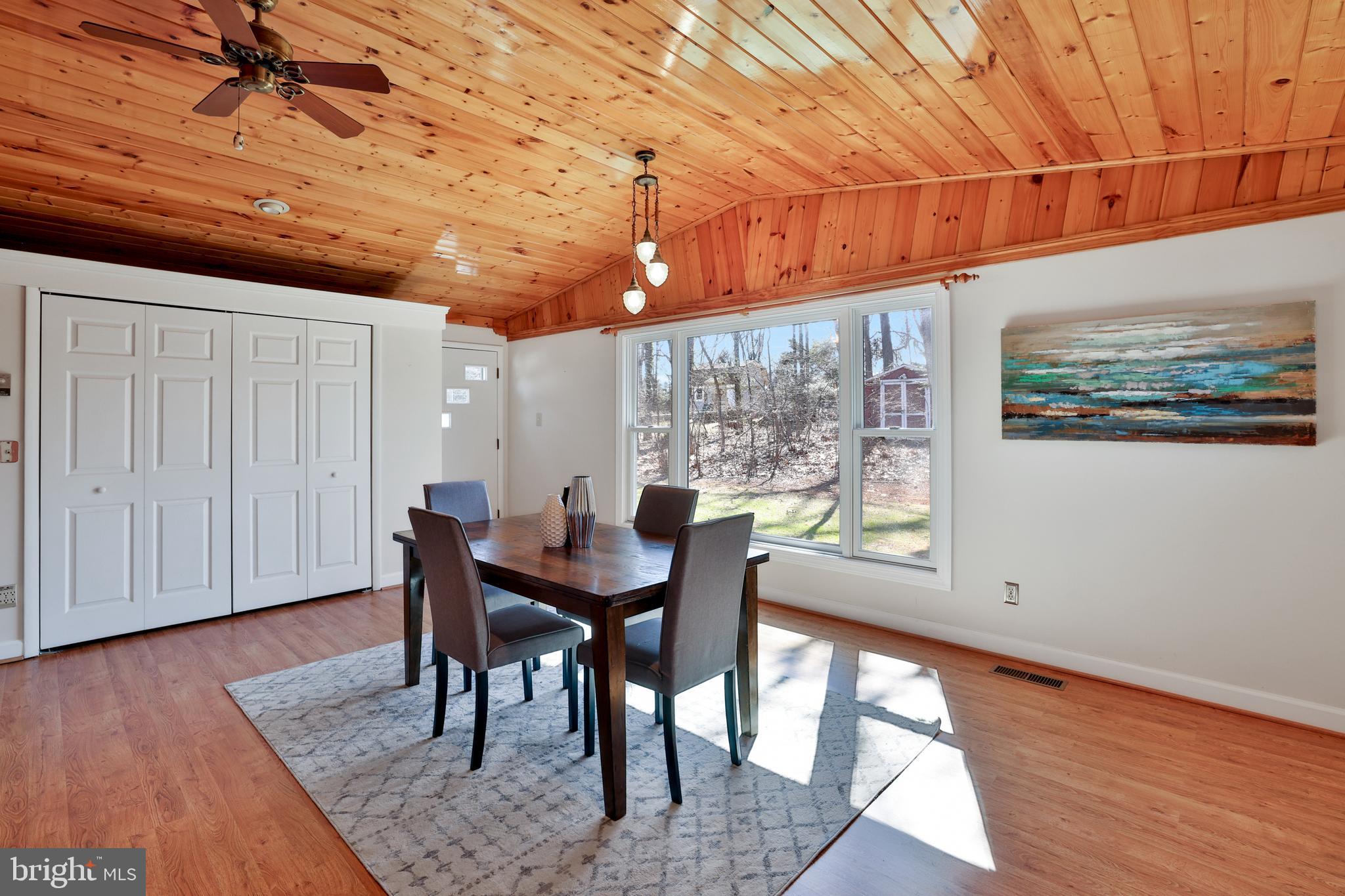 LAKEWAY - Residential