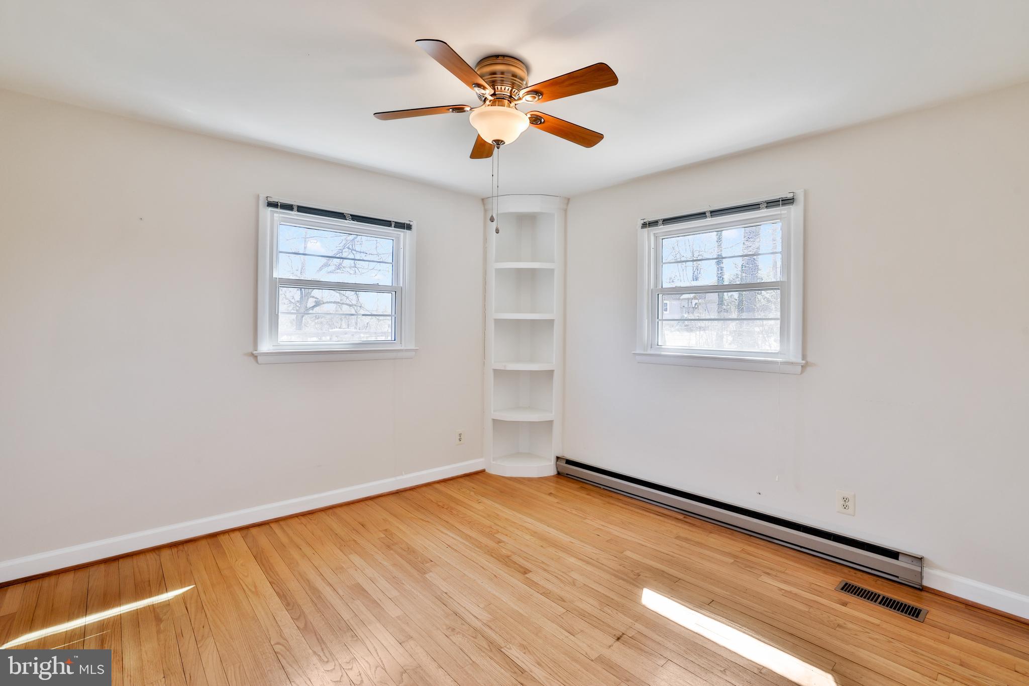 LAKEWAY - Residential