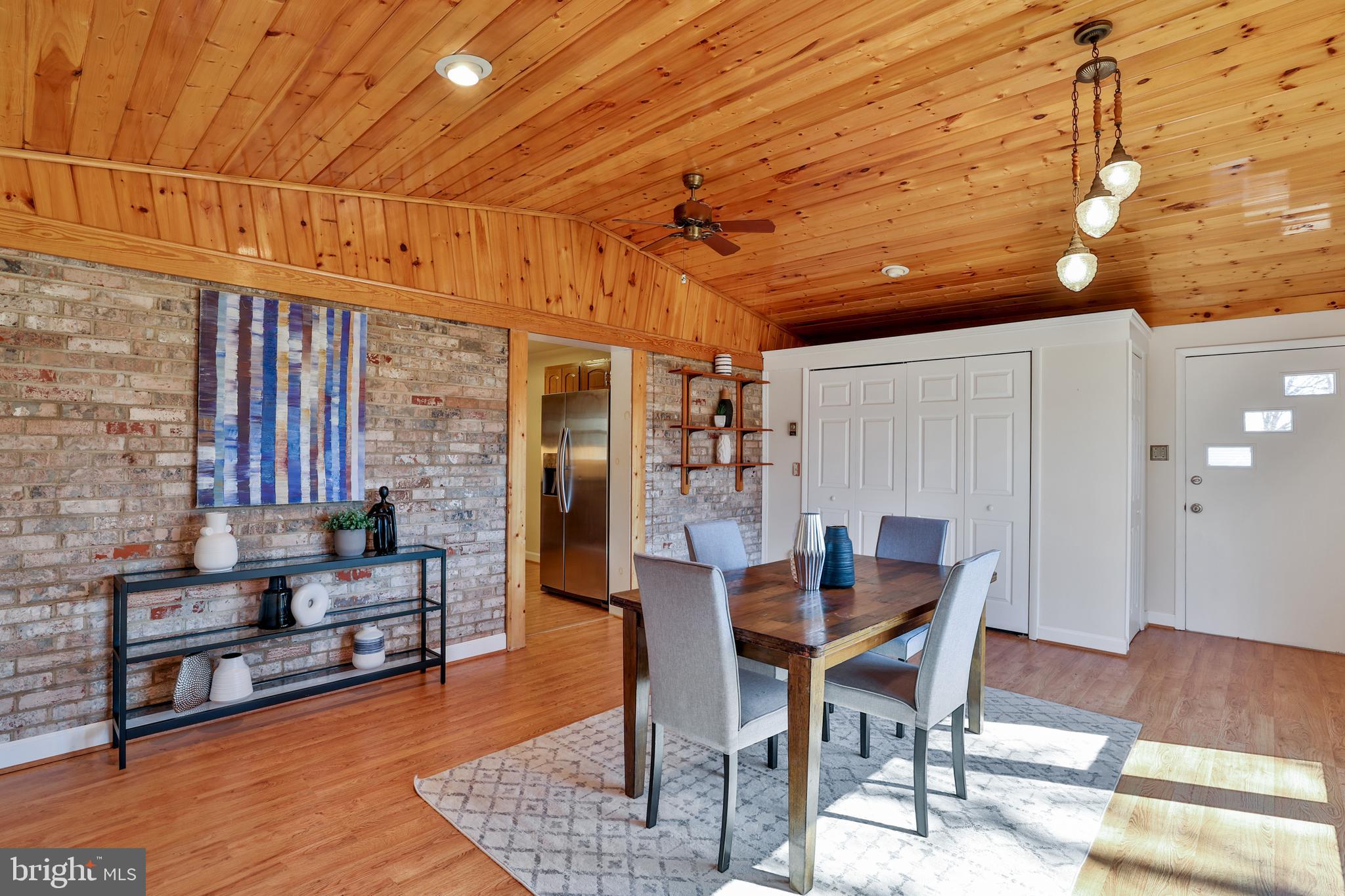 LAKEWAY - Residential