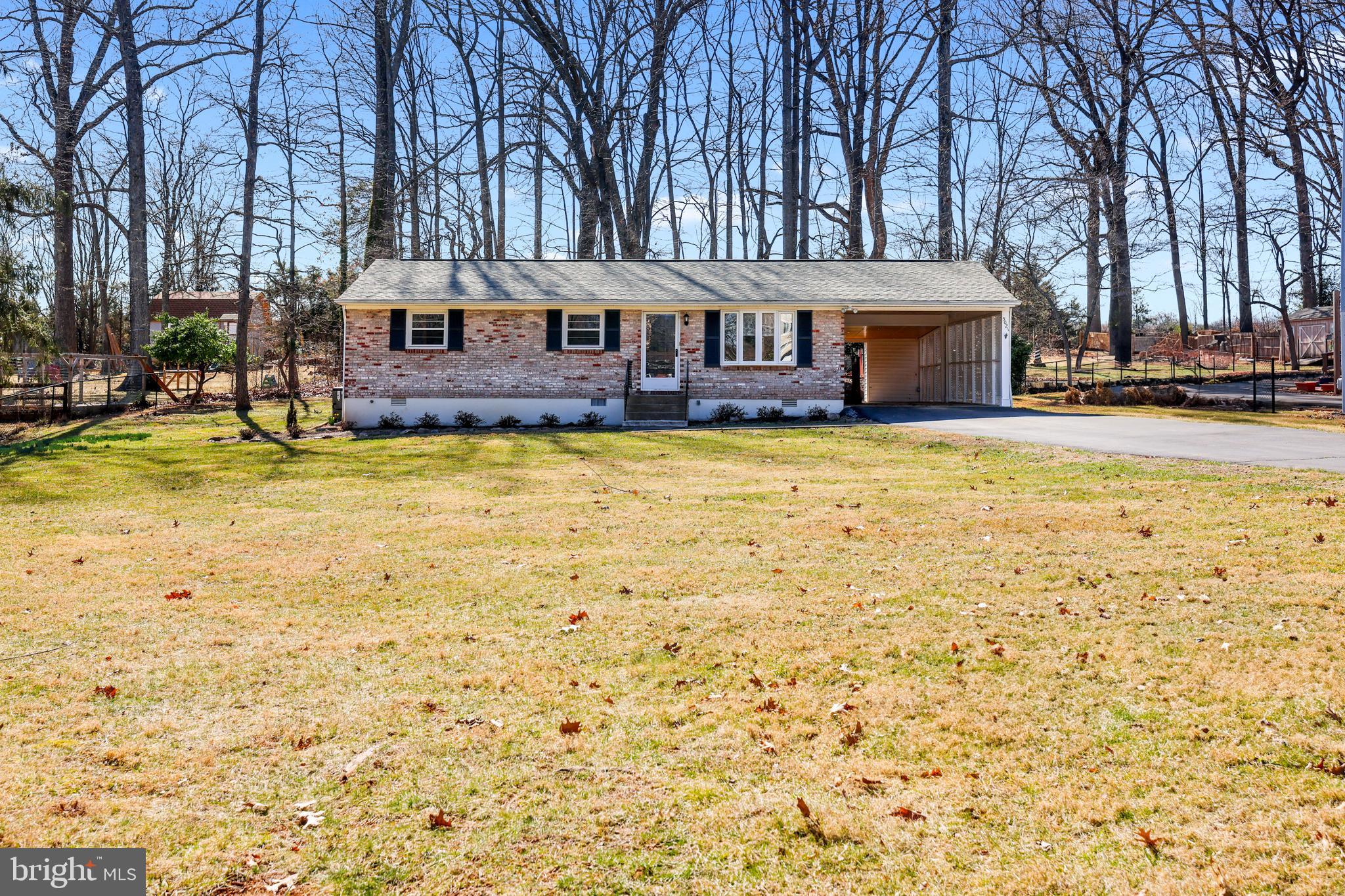 LAKEWAY - Residential