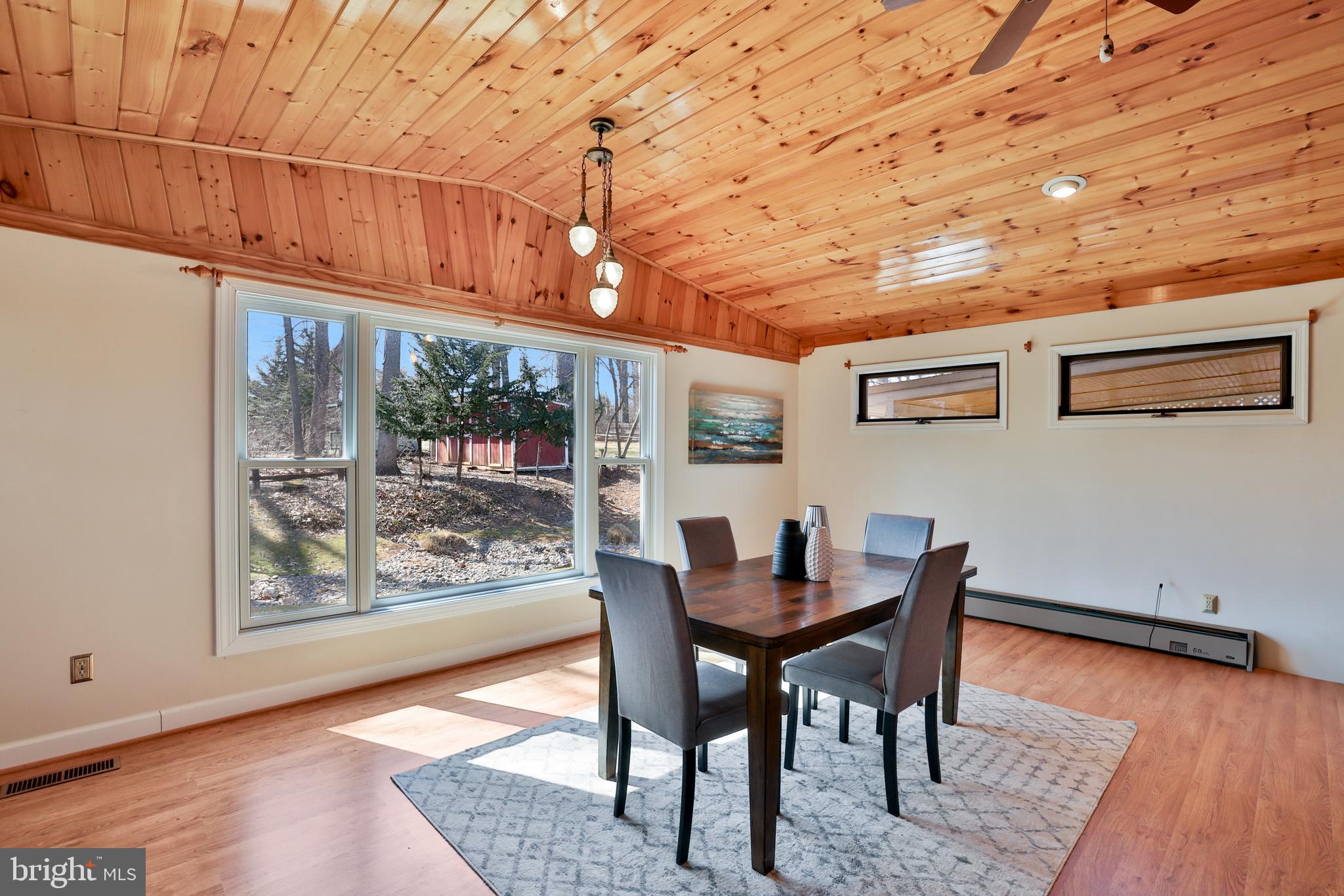 LAKEWAY - Residential