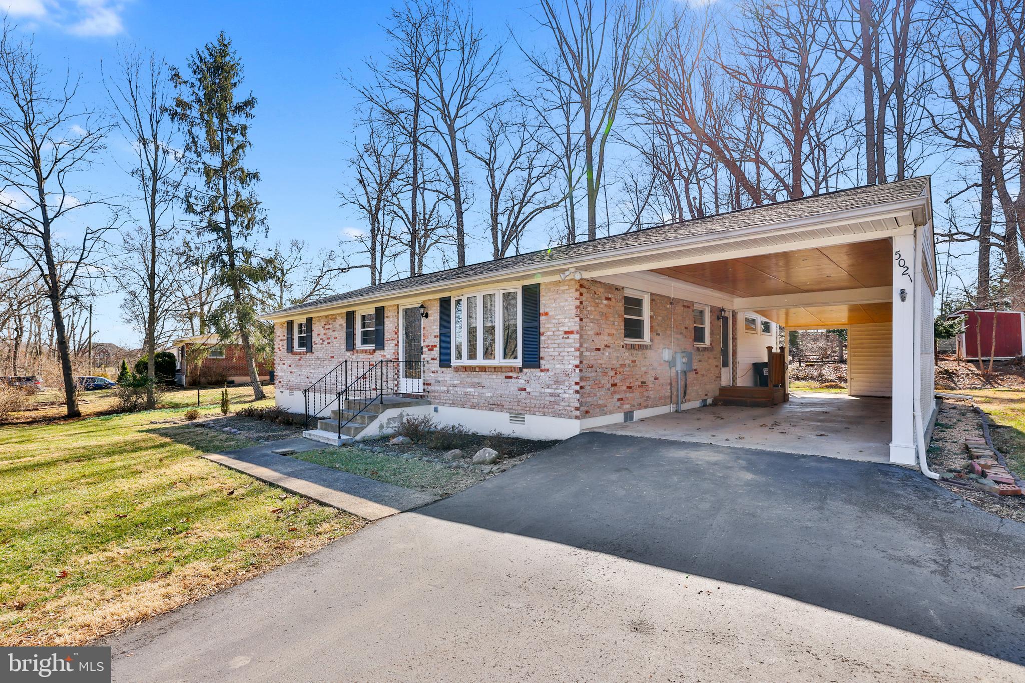 LAKEWAY - Residential