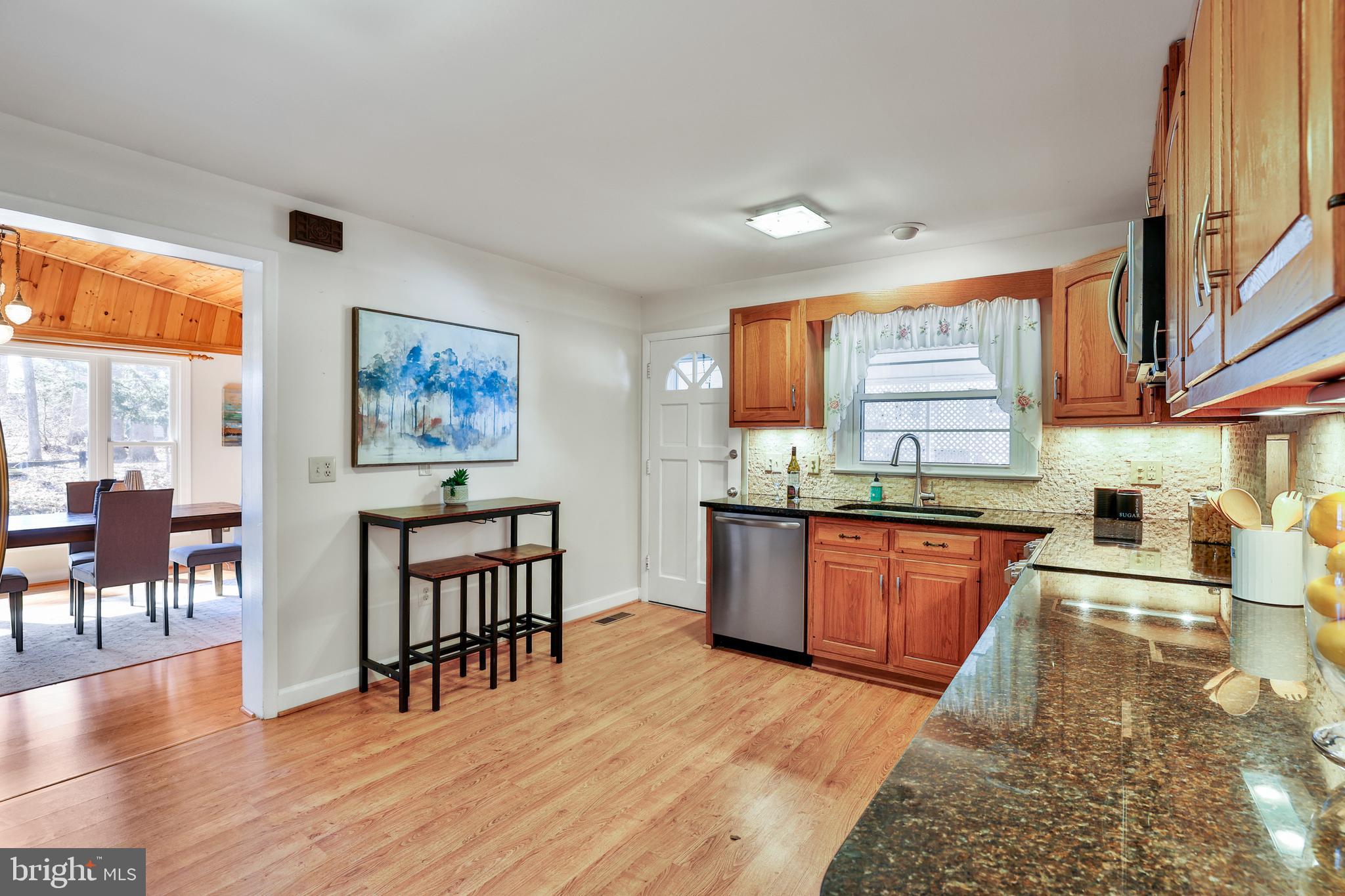 LAKEWAY - Residential