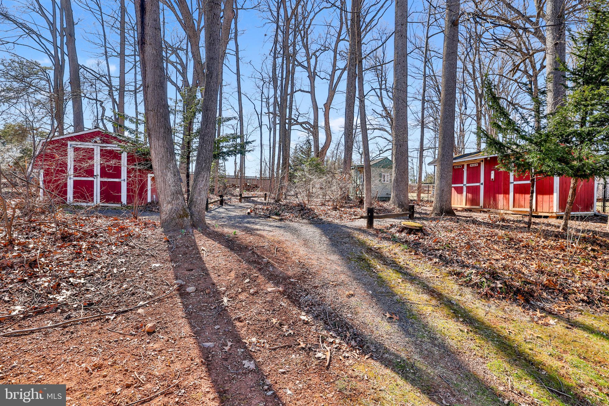 LAKEWAY - Residential