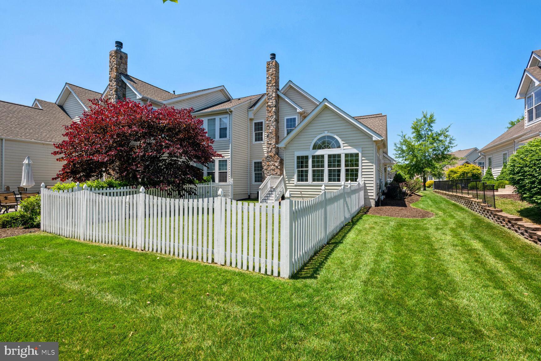 BELMONT COUNTRY CLUB - Residential