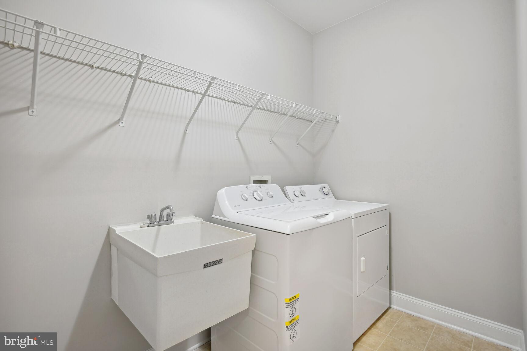 BELMONT COUNTRY CLUB - Residential