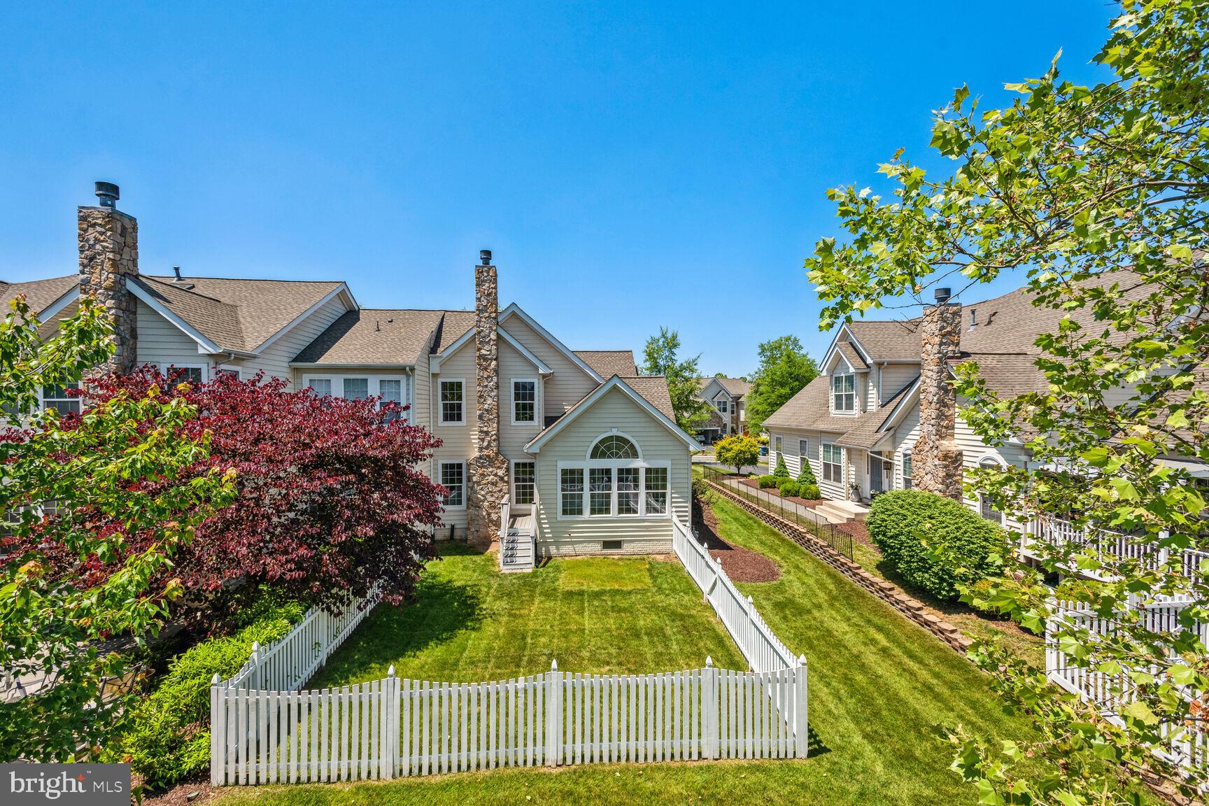 BELMONT COUNTRY CLUB - Residential