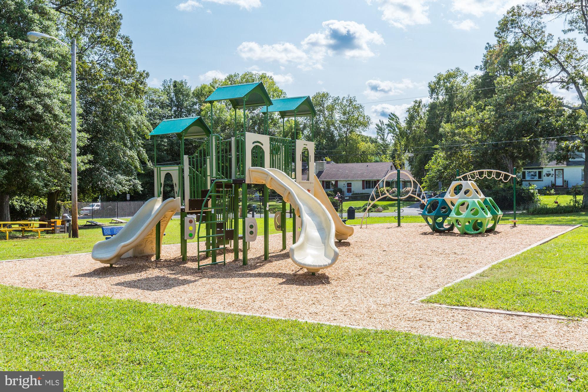 CAPE ST CLAIRE - Residential