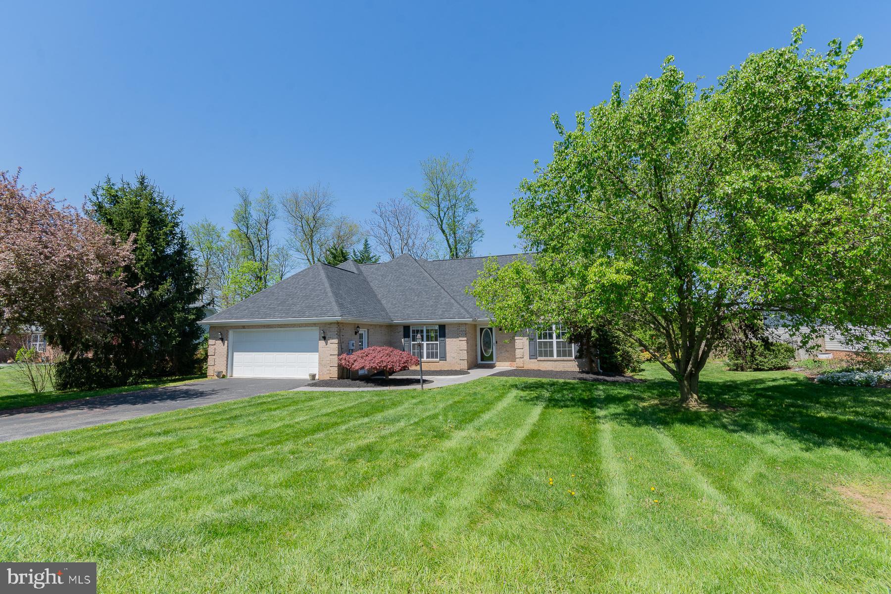 LOCUST HILL - Residential